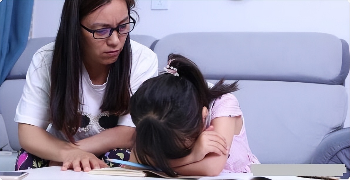 作为父母为什么会讨厌自己的孩子,讨厌父母的孩子的心理