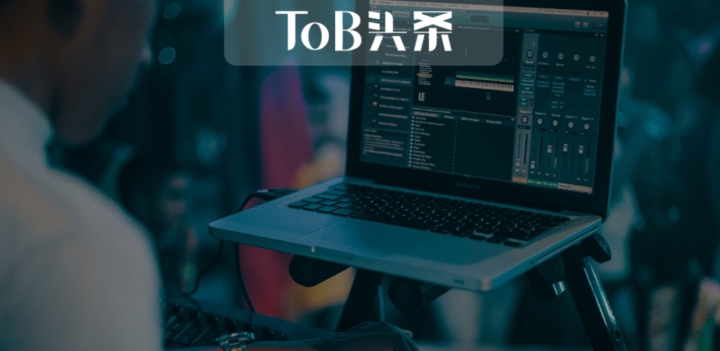 十年迸发，保利威携POLYVAI率先驶向产业智能最深处