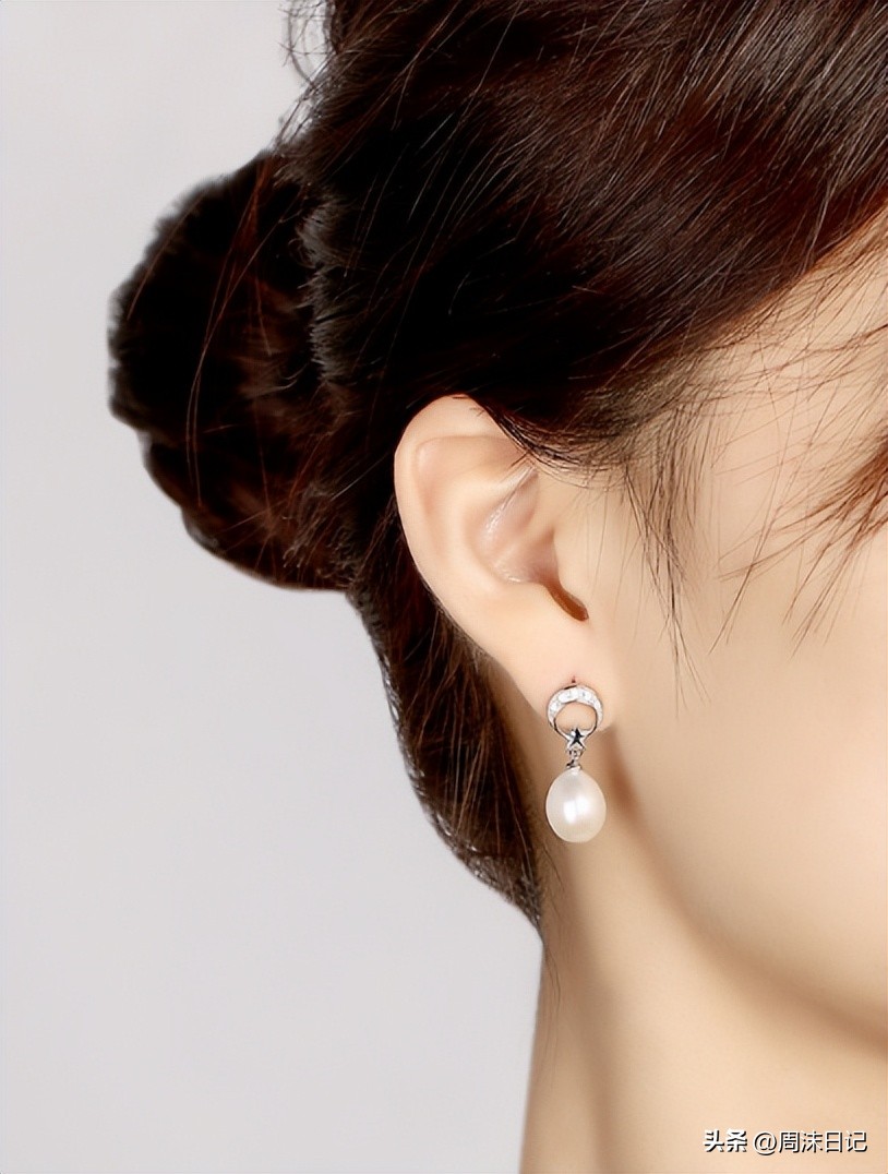 一生一条珍珠项链年轻时髦,女人一生必须要有条珍珠项链