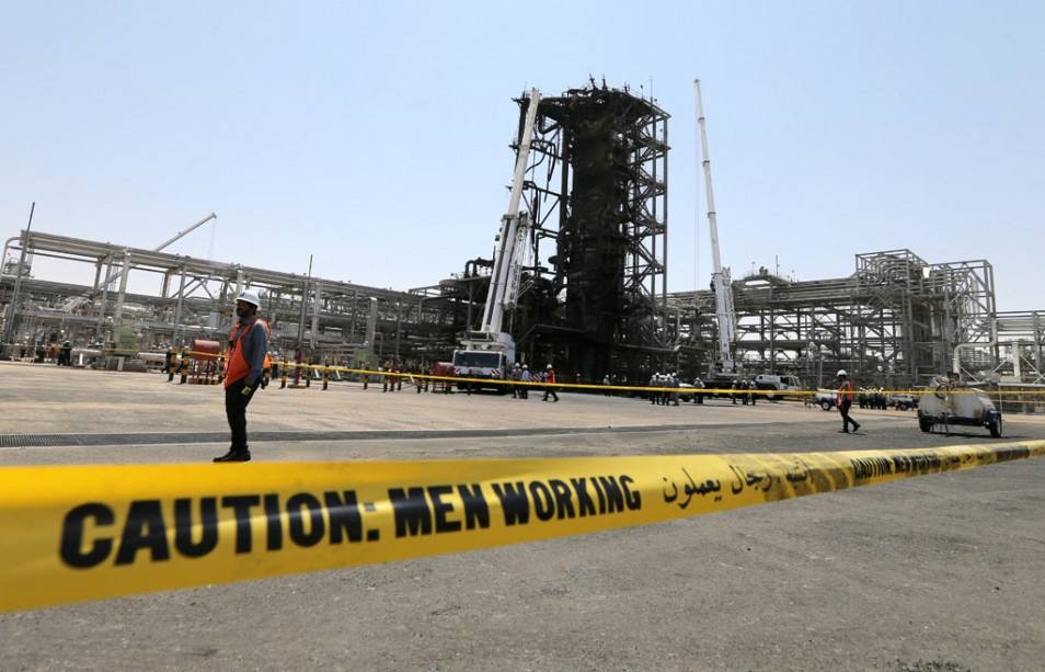 沙特买了东风导弹之后怎么样了,沙特除了买导弹还买了什么武器