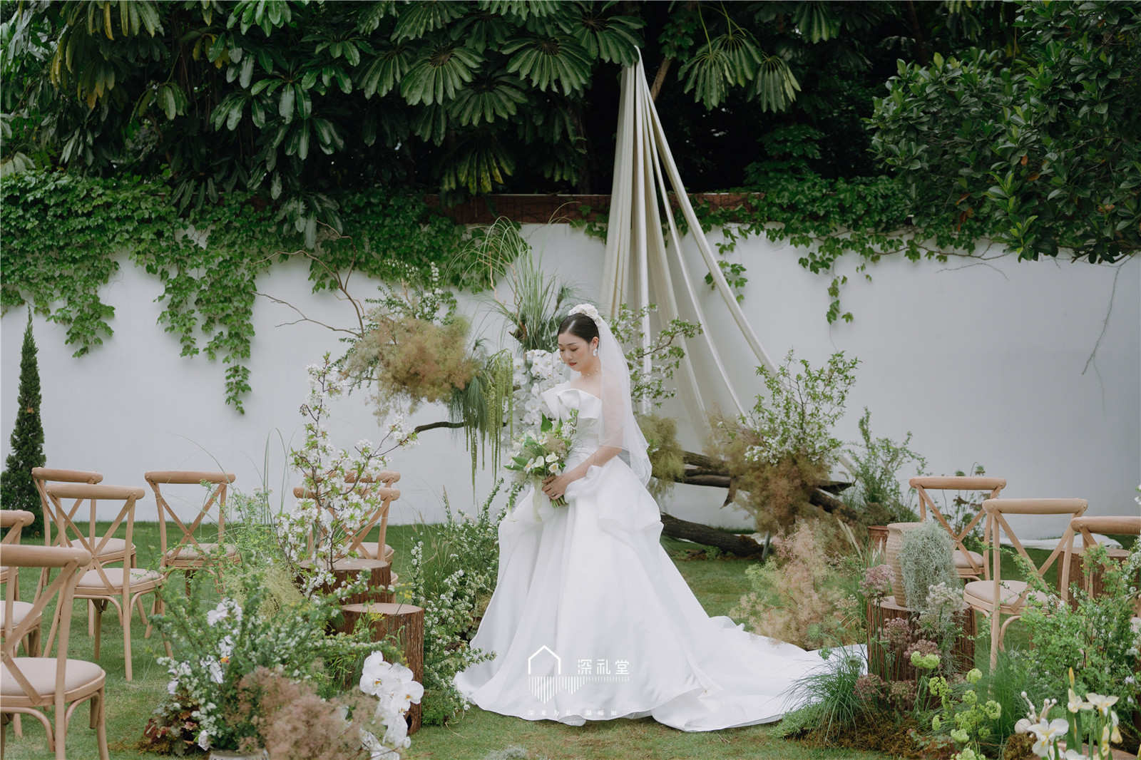 户外婚礼有什么特色,户外婚礼的优势