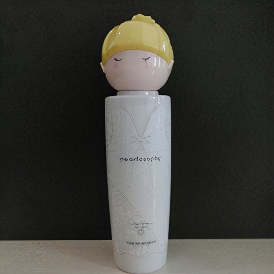 护肤精华液测评推荐,珍珠莹润精华乳