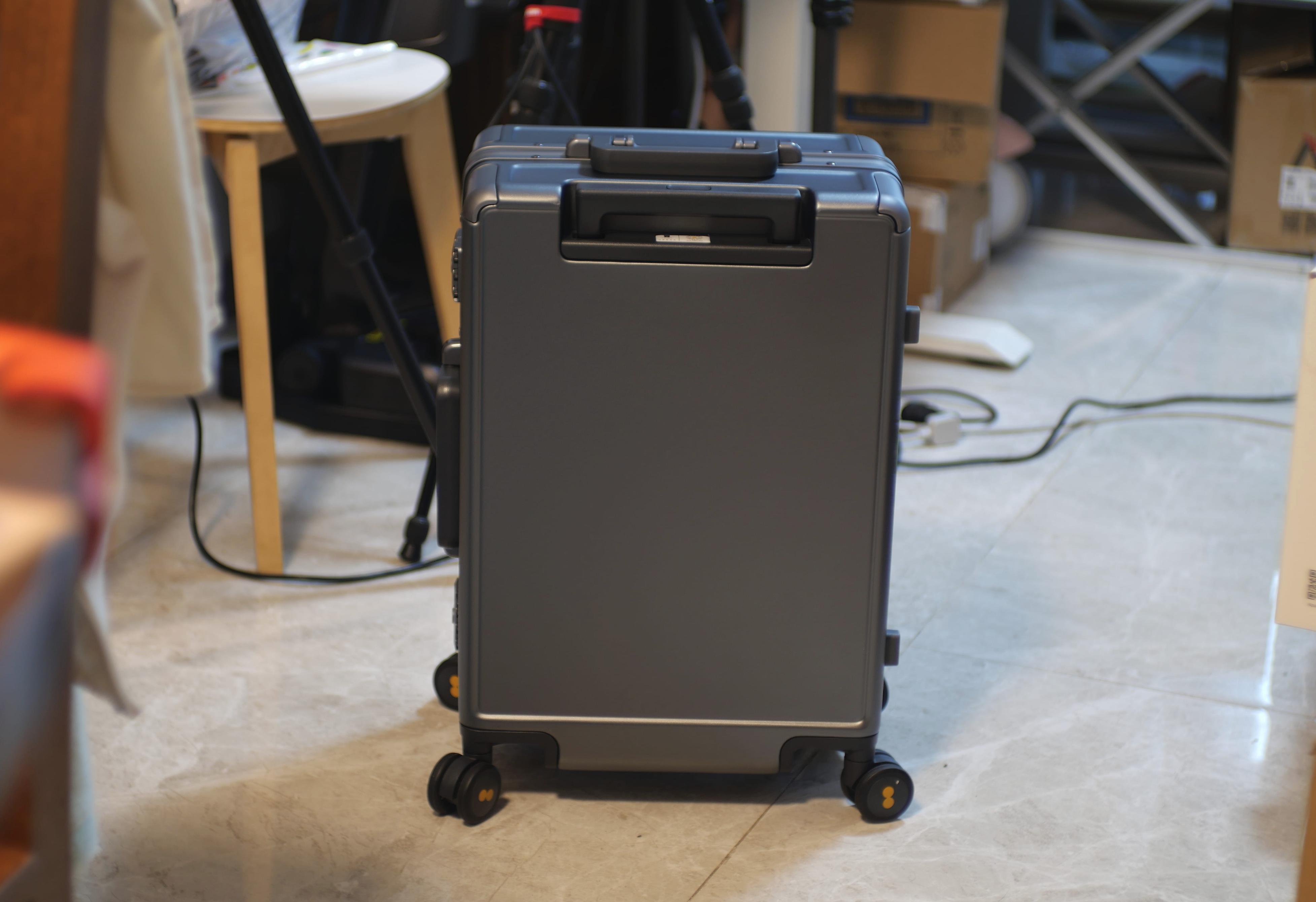 旅行必备的旅行箱高端,出门旅行选什么样的旅行箱