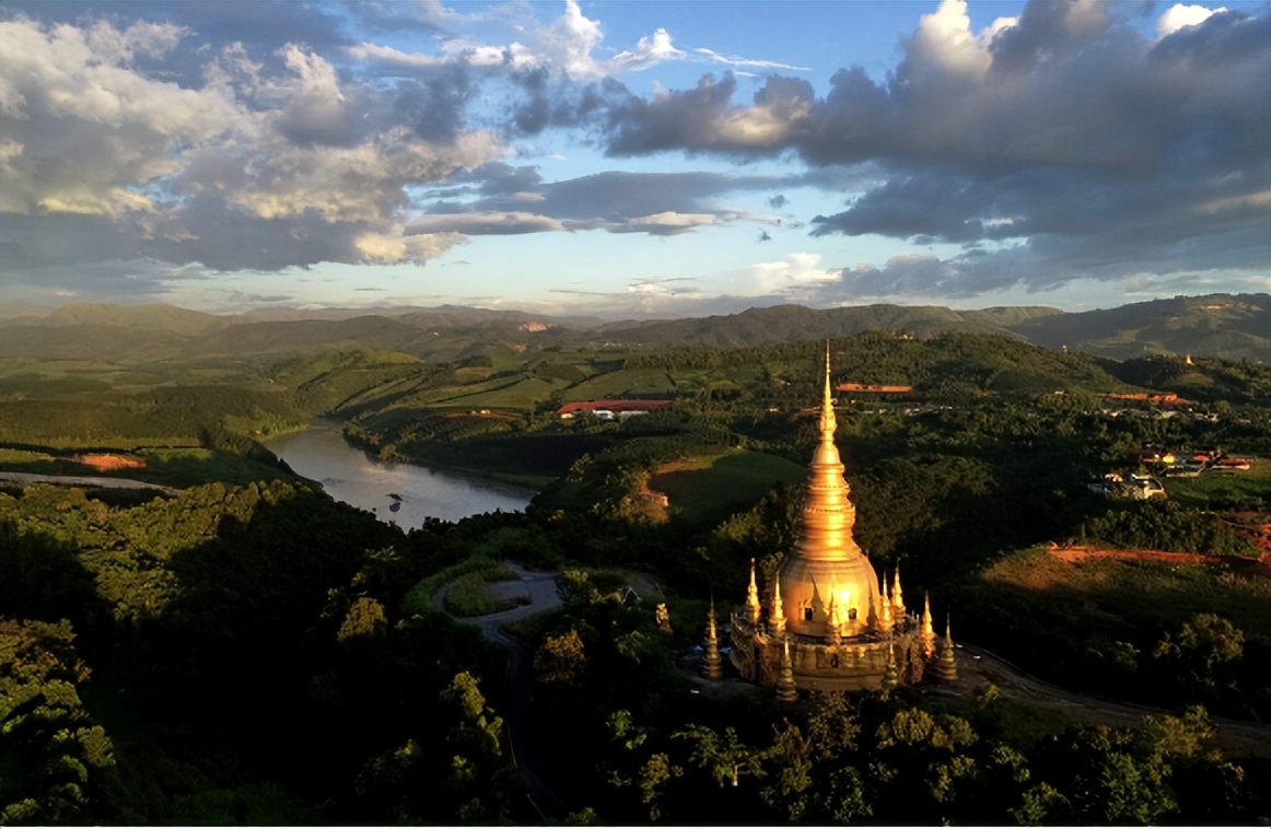 云南建水一座极富韵味的小城,云南风景好又小众的地方