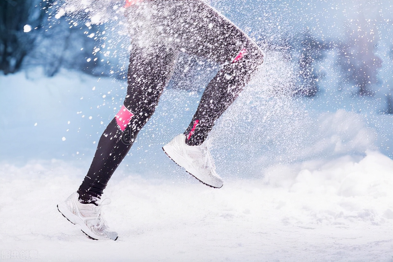 冬天过敏性鼻炎小妙招,过敏性鼻炎如何止住鼻涕