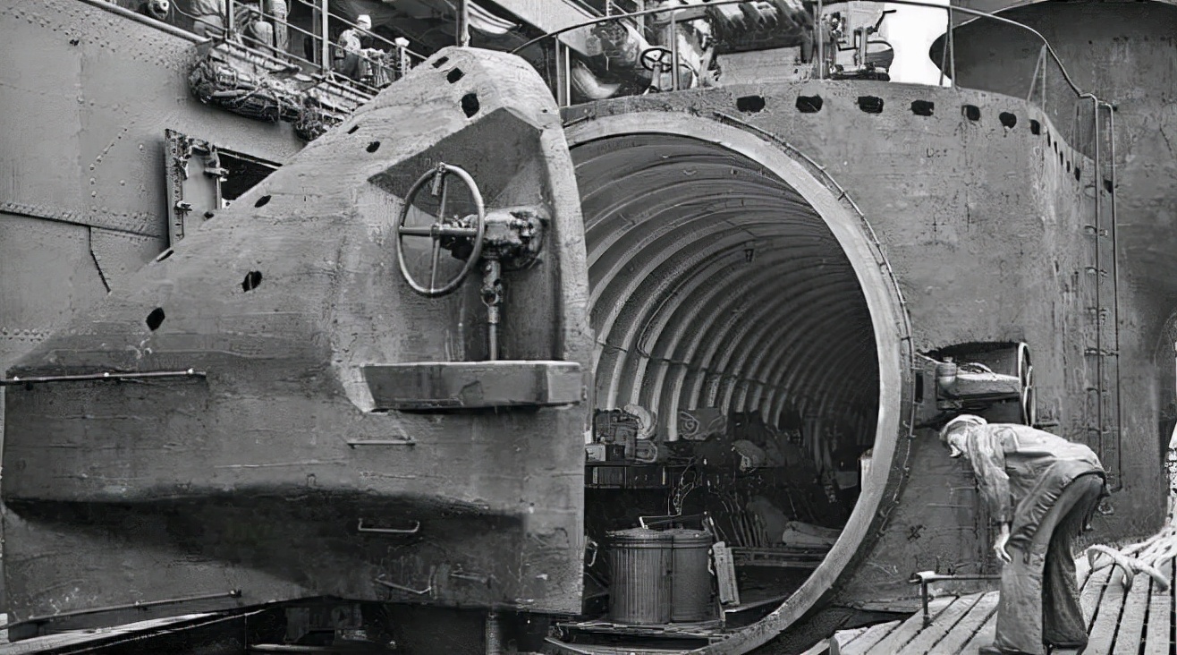 美军驻日航母,美军航空母舰在日本