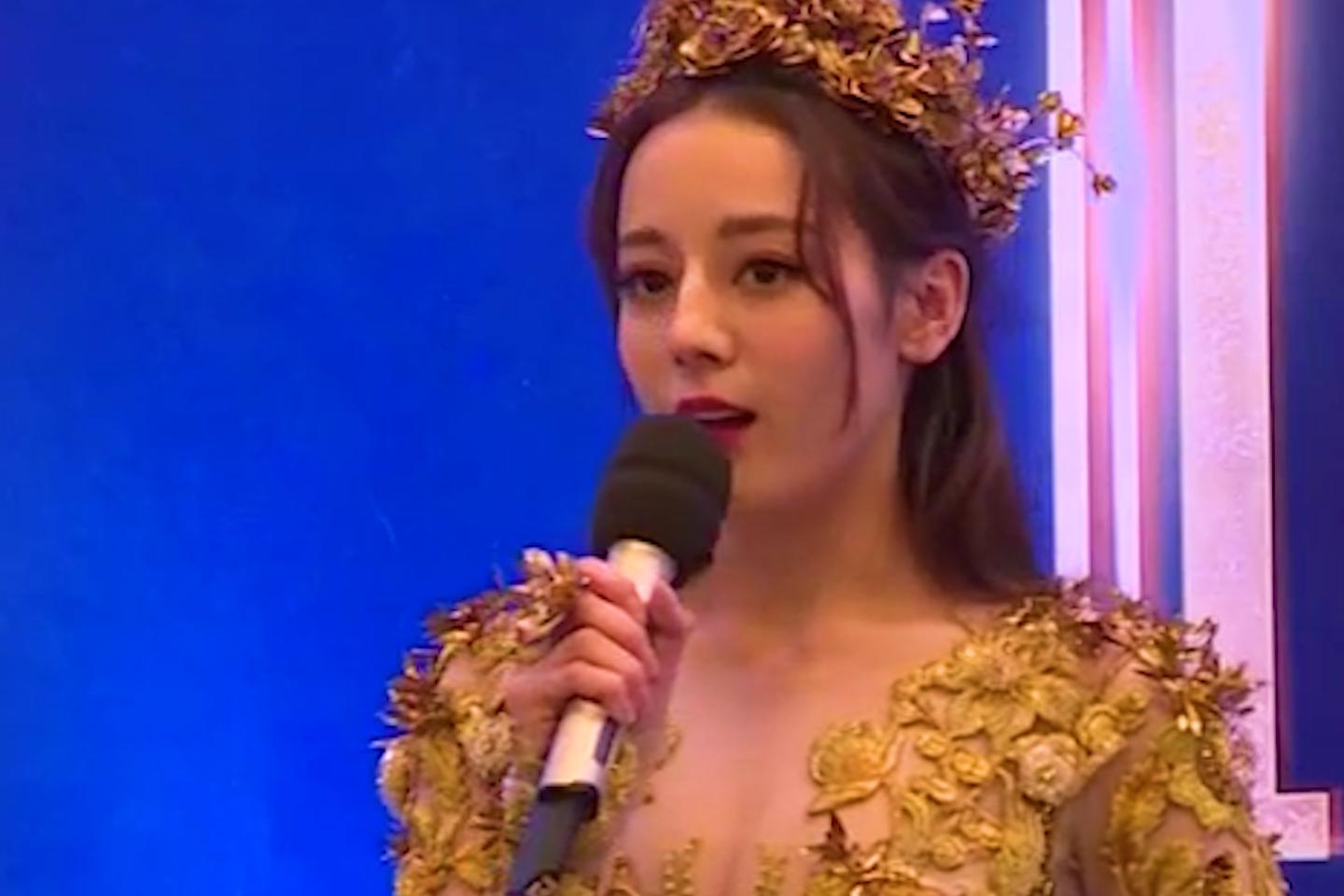 “满贯女王”迪丽热巴：与鹿晗*绑捆**CP遭全网群嘲，后逆袭重拾尊严