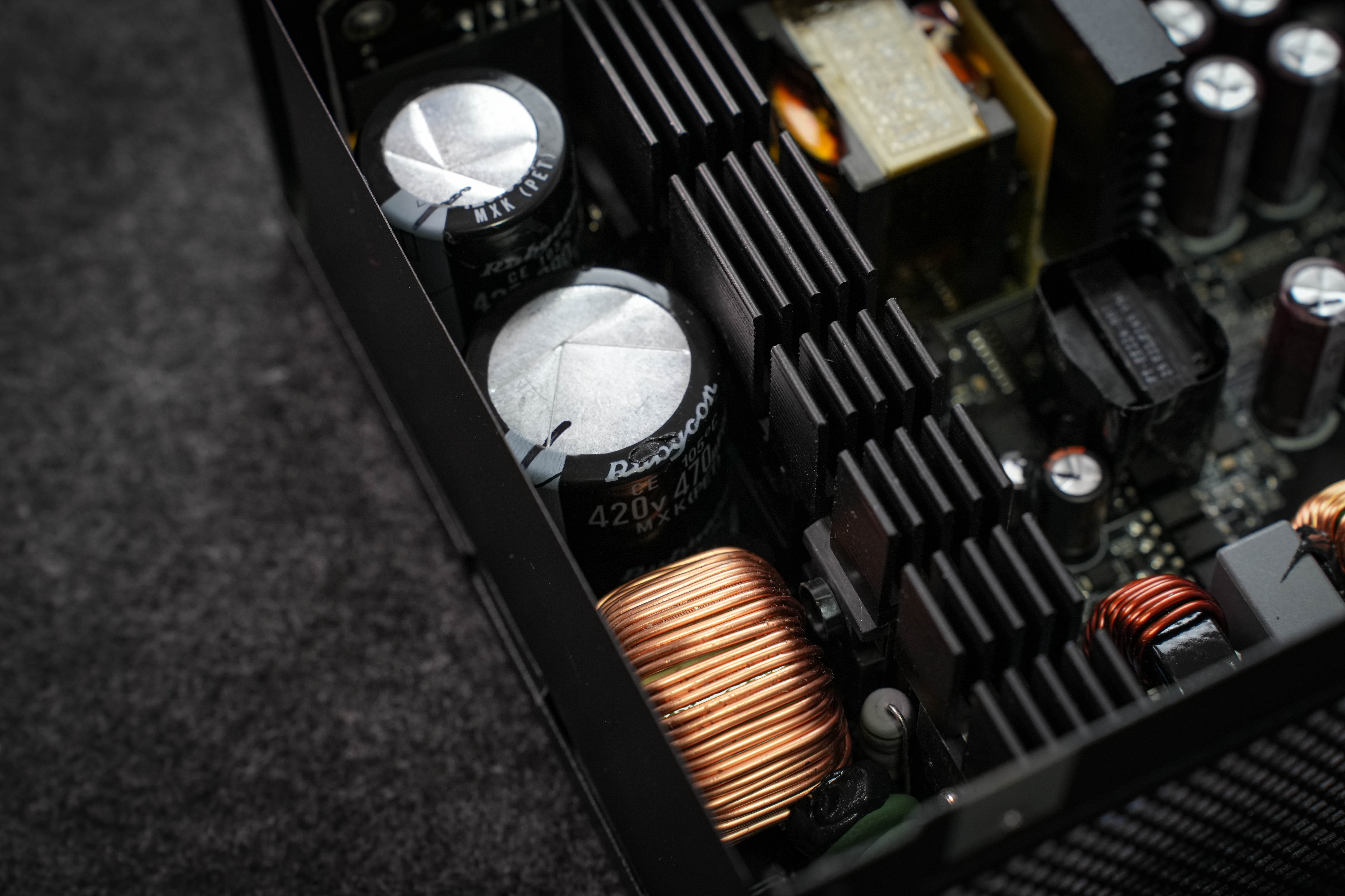 长城电源猎金f12拆解,长城猎金850w电源拆解评测视频