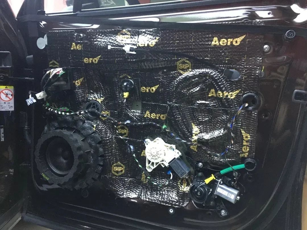 什么品牌的音响效果最好,保时捷卡宴柏林之声音响