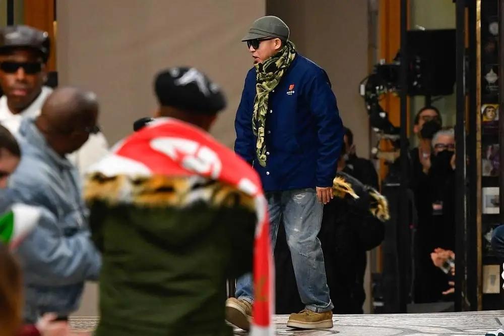 从里原宿走向巴黎，Nigo交上KENZO首份答卷