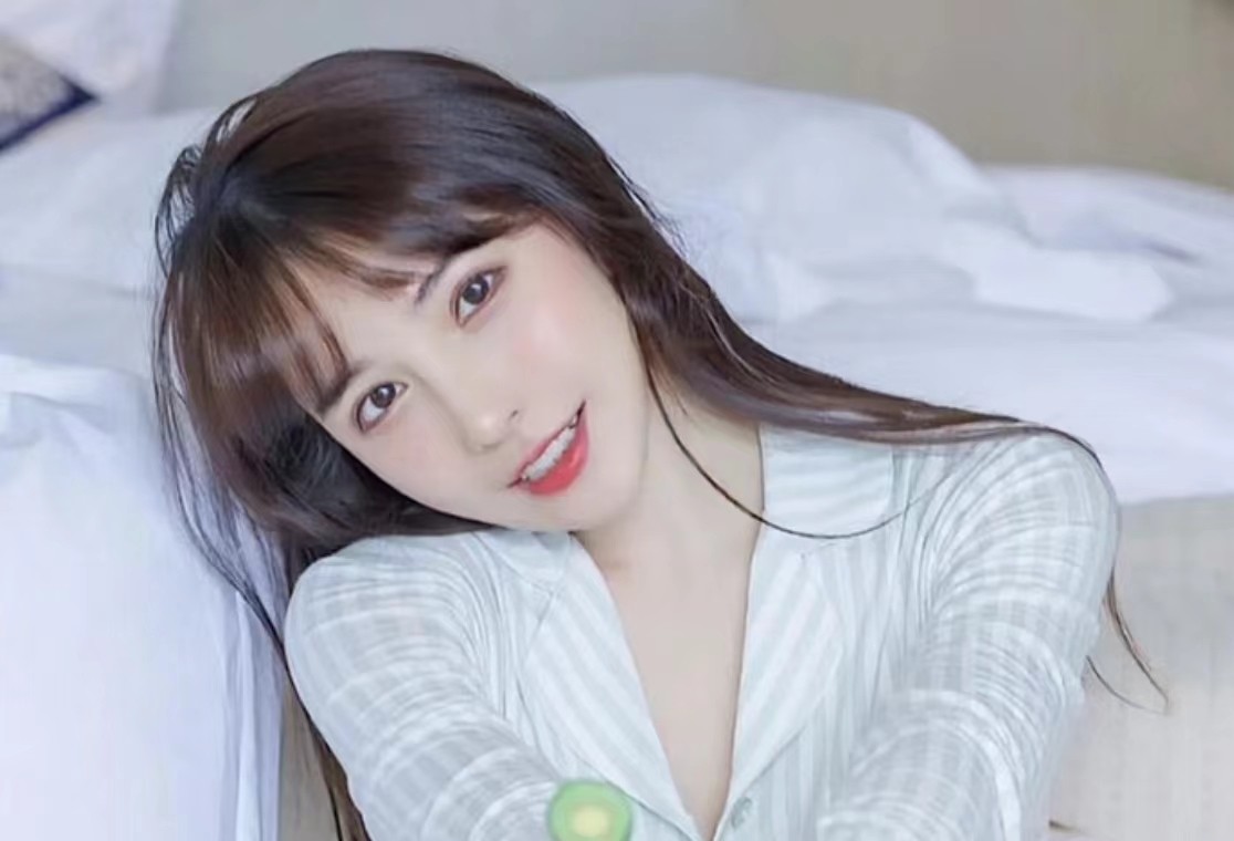 骁龙888+双主摄超曲面屏,曲面屏旗舰跌至2299元