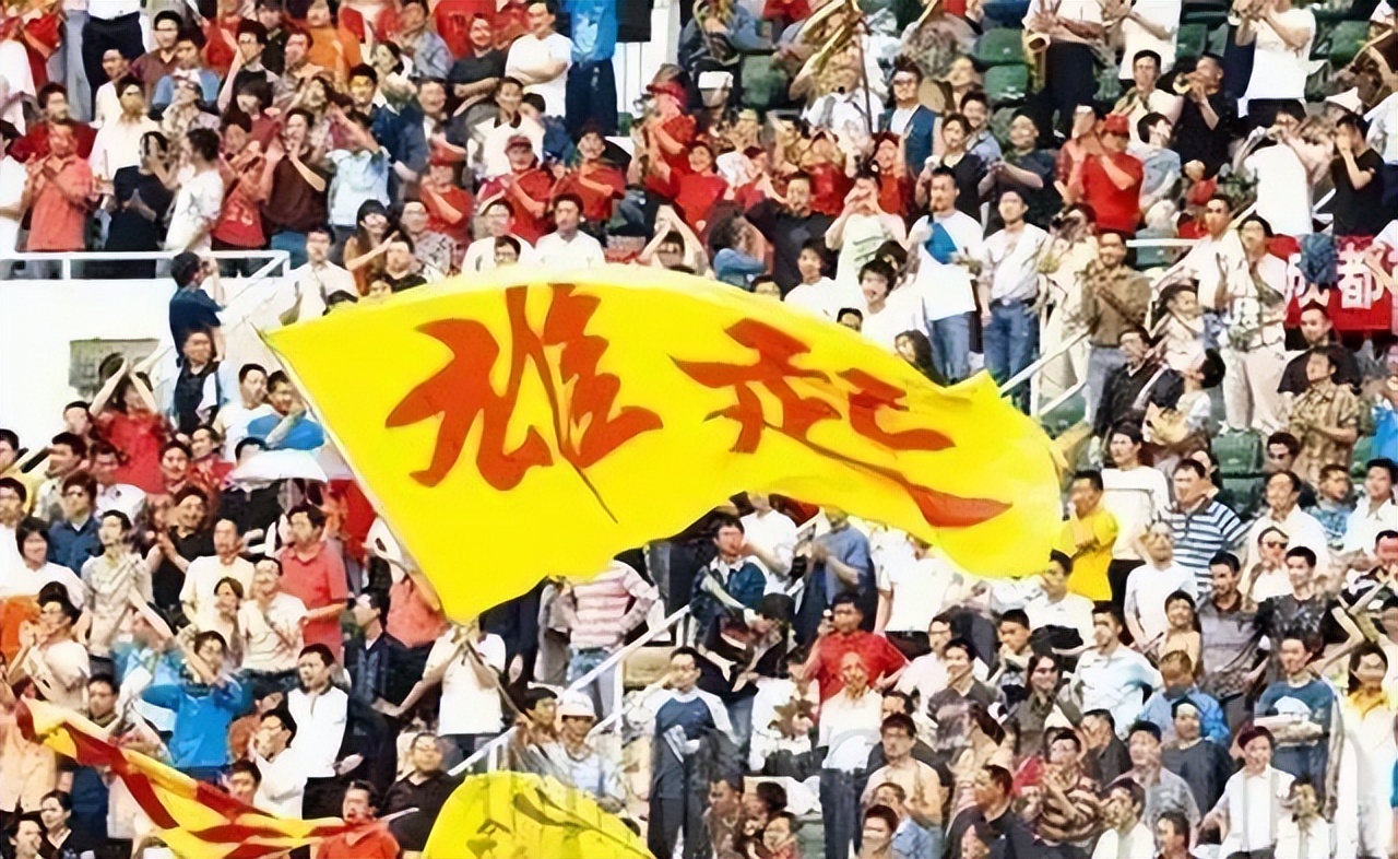 成都蓉城足球主场赛程2024,成都蓉城足球队阵容解析