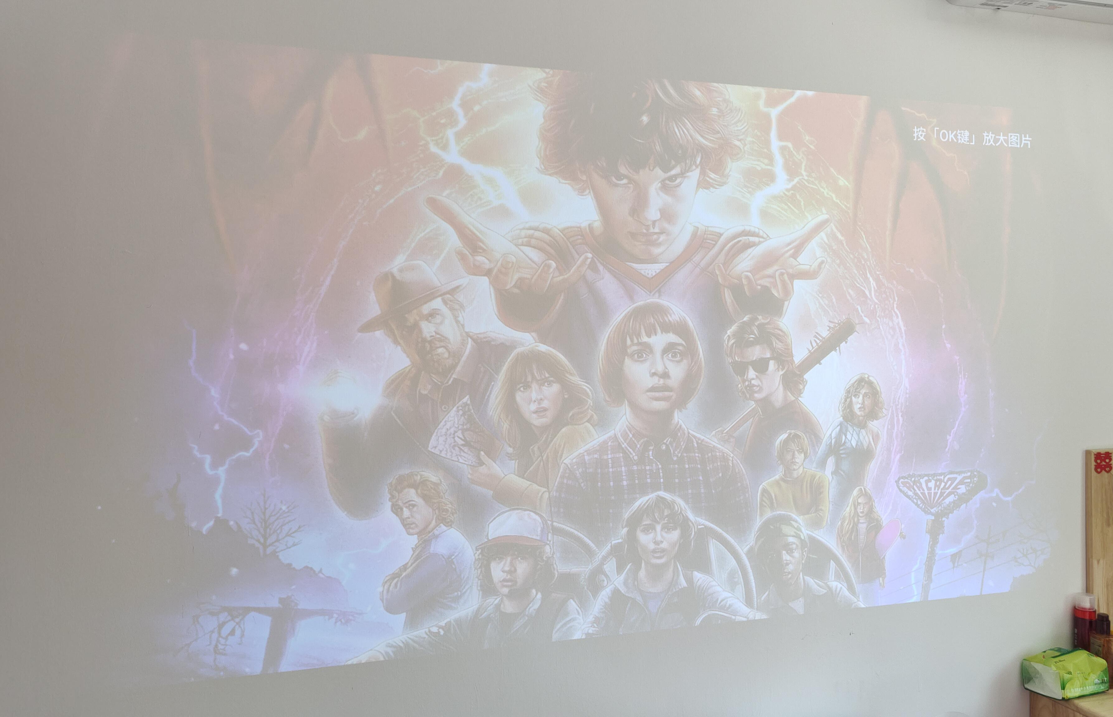 投影机显示不清晰怎么办,菲斯特s1画卷光学屏为什么那么贵