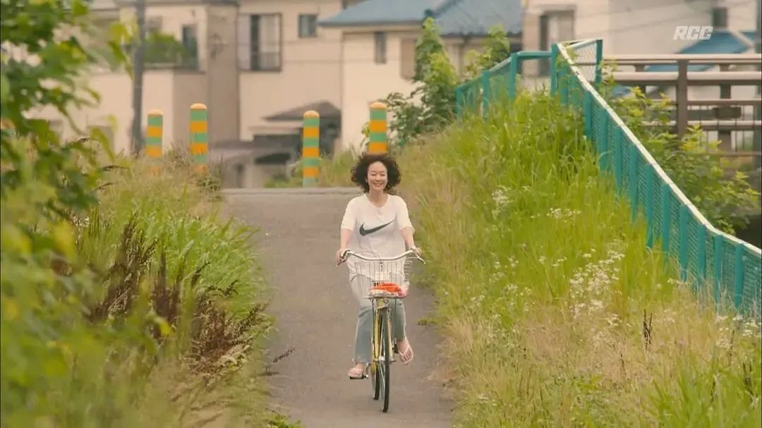 8个短篇小说，3小时就能读完，这本新书推荐给你