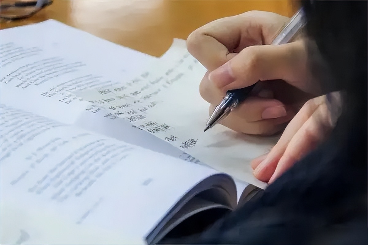 考研什么情况下适合跨考,考研跨考吃亏吗