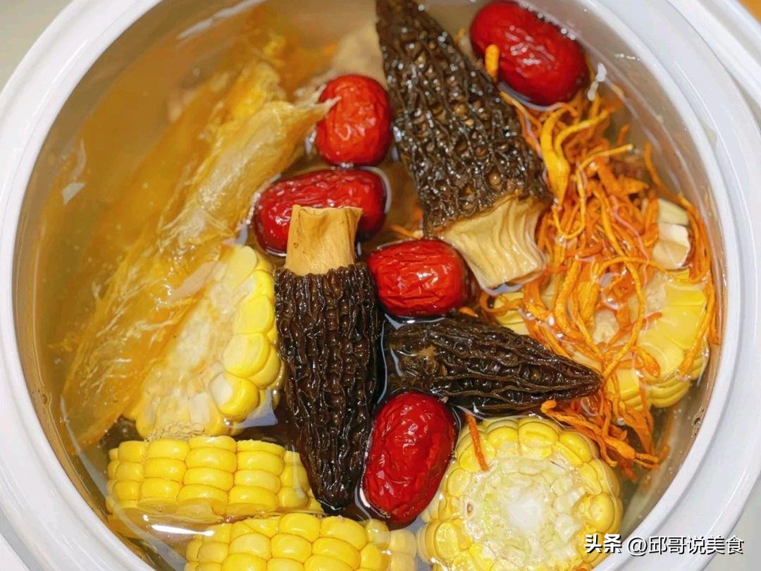 如何给女士煲好广东靓汤,煲靓汤滋补养生好吃又营养