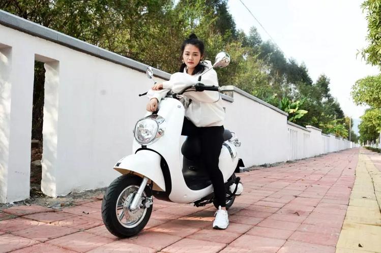 电动车换电池怎么避免翻新电池,换电池怎么辨别翻新电池