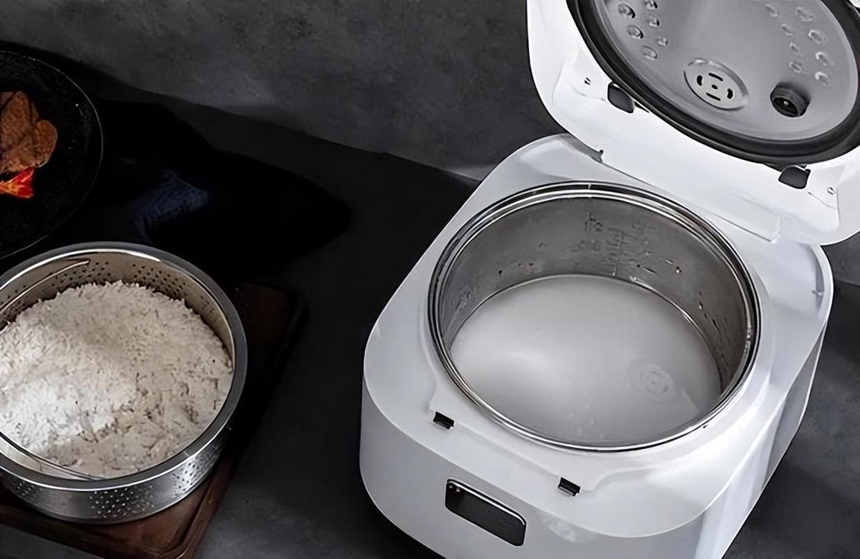 苏泊尔电饭煲哪种好性价比高,苏泊尔电饭煲哪款性价比高实用