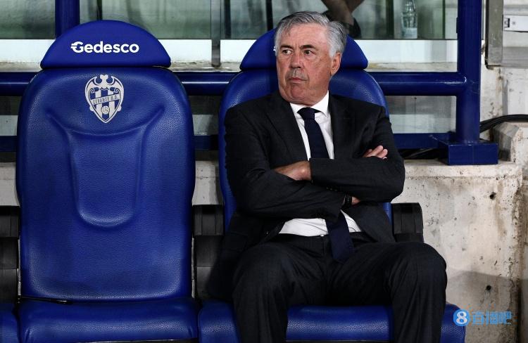 欧冠21-22赛季巴黎vs皇马,巴黎vs皇马皇马进攻