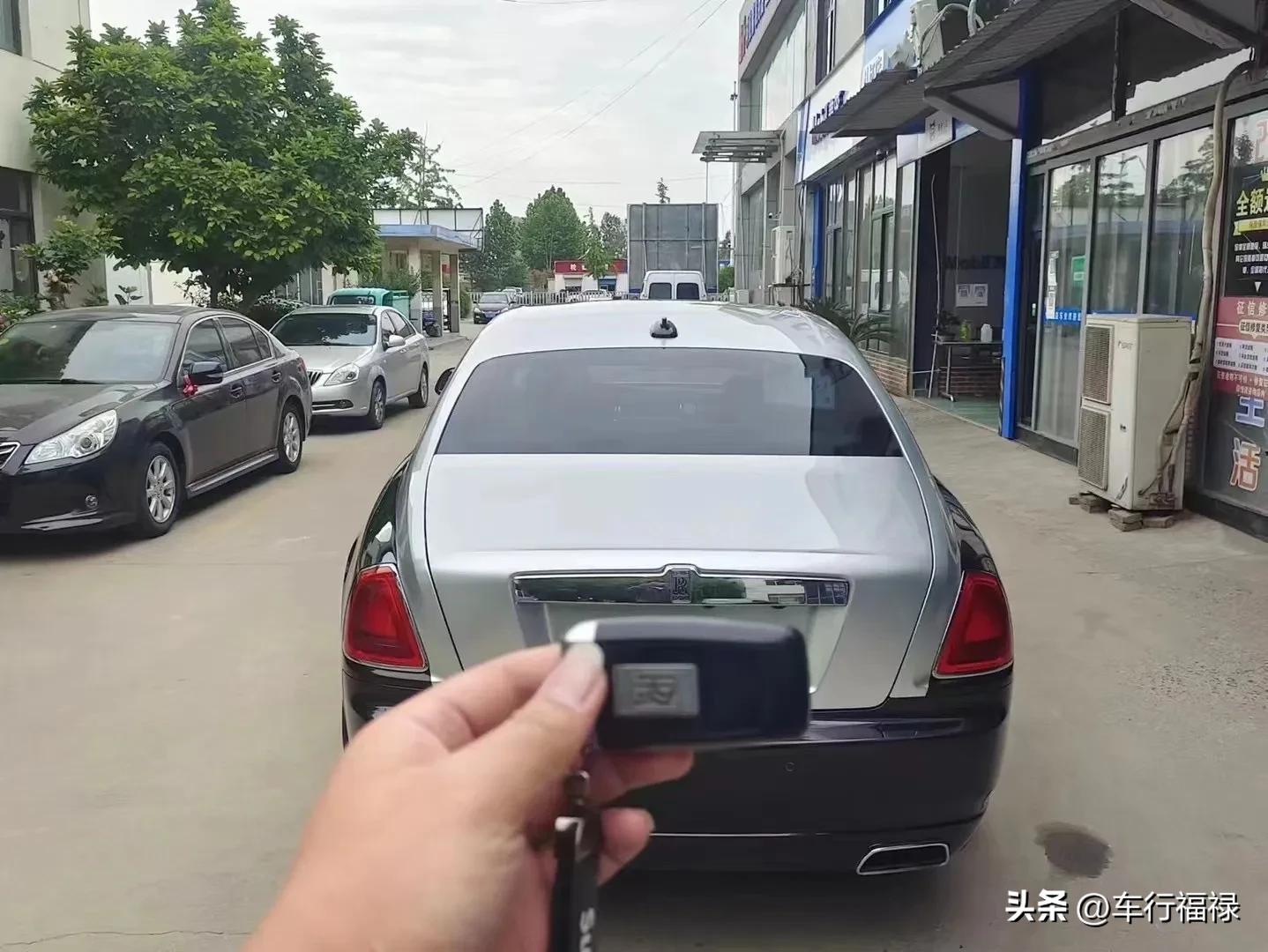 沧州劳斯莱斯古思特婚庆价格 (劳斯莱斯古思特跑婚庆能赚钱吗)