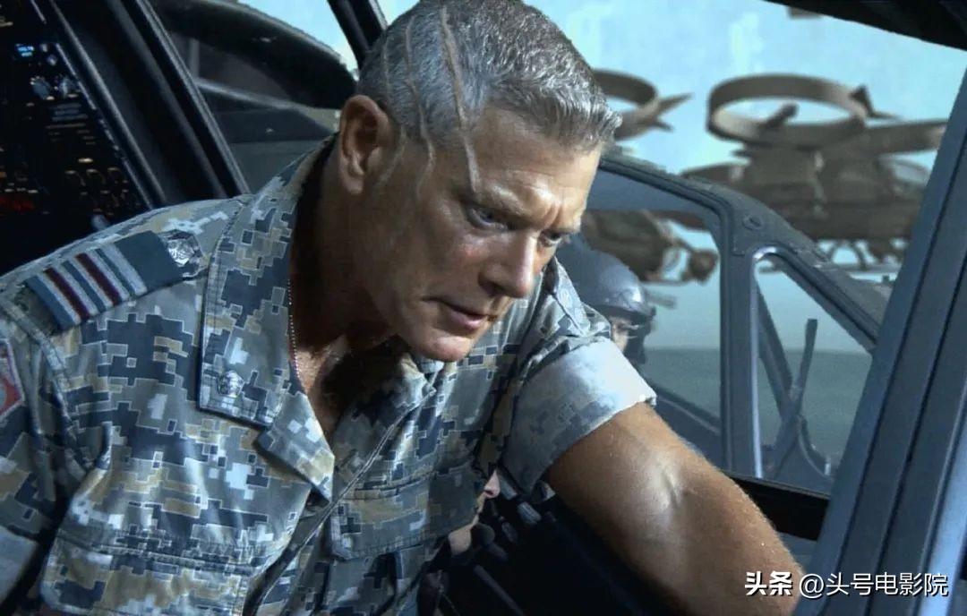 豆瓣8.4开分！揭秘《阿凡达2》主角：73岁奶奶演少女，70岁演反派