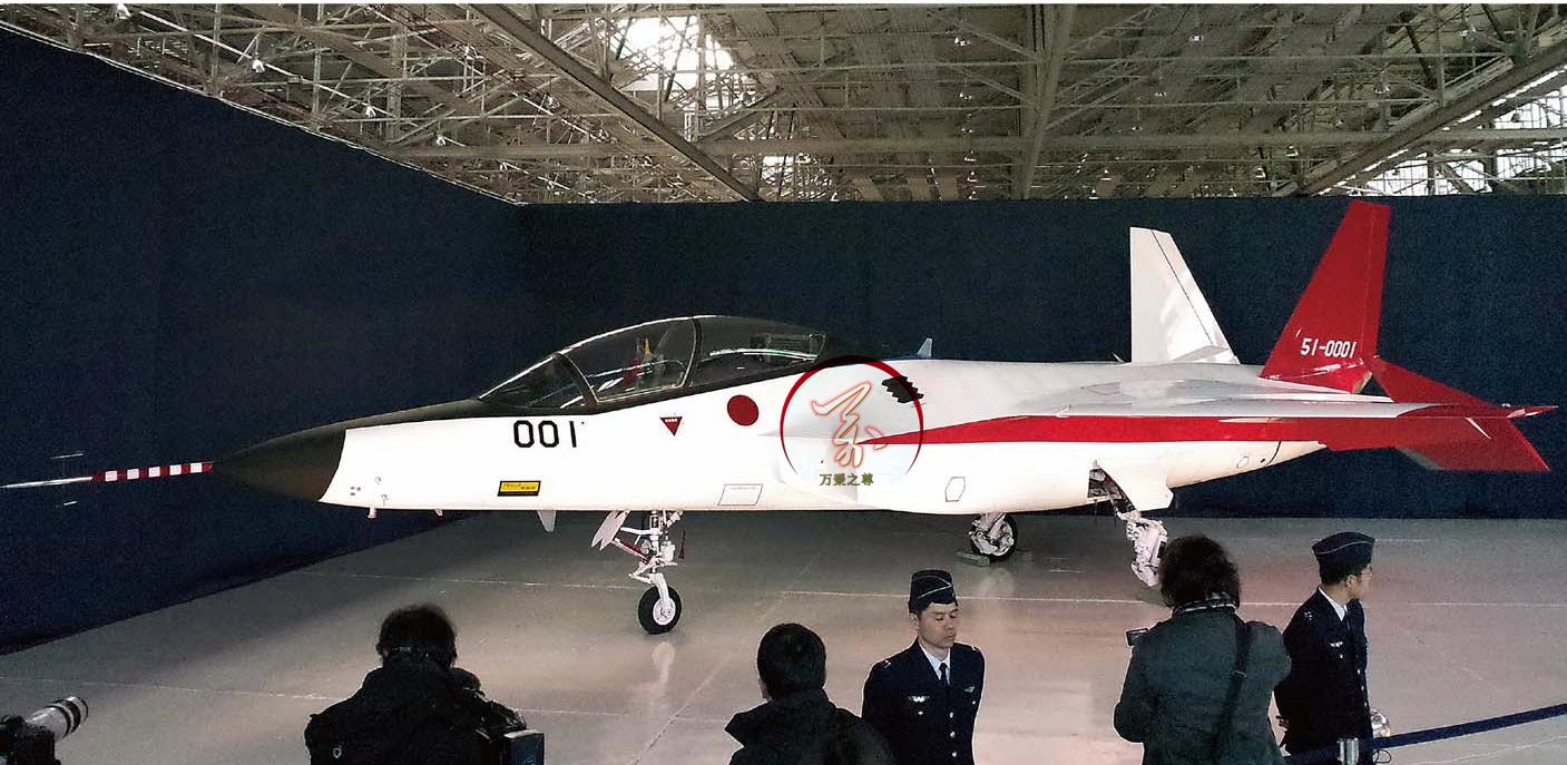 从没见过如此强悍的攻击型无人机,f35战斗机大战歼二零战斗机