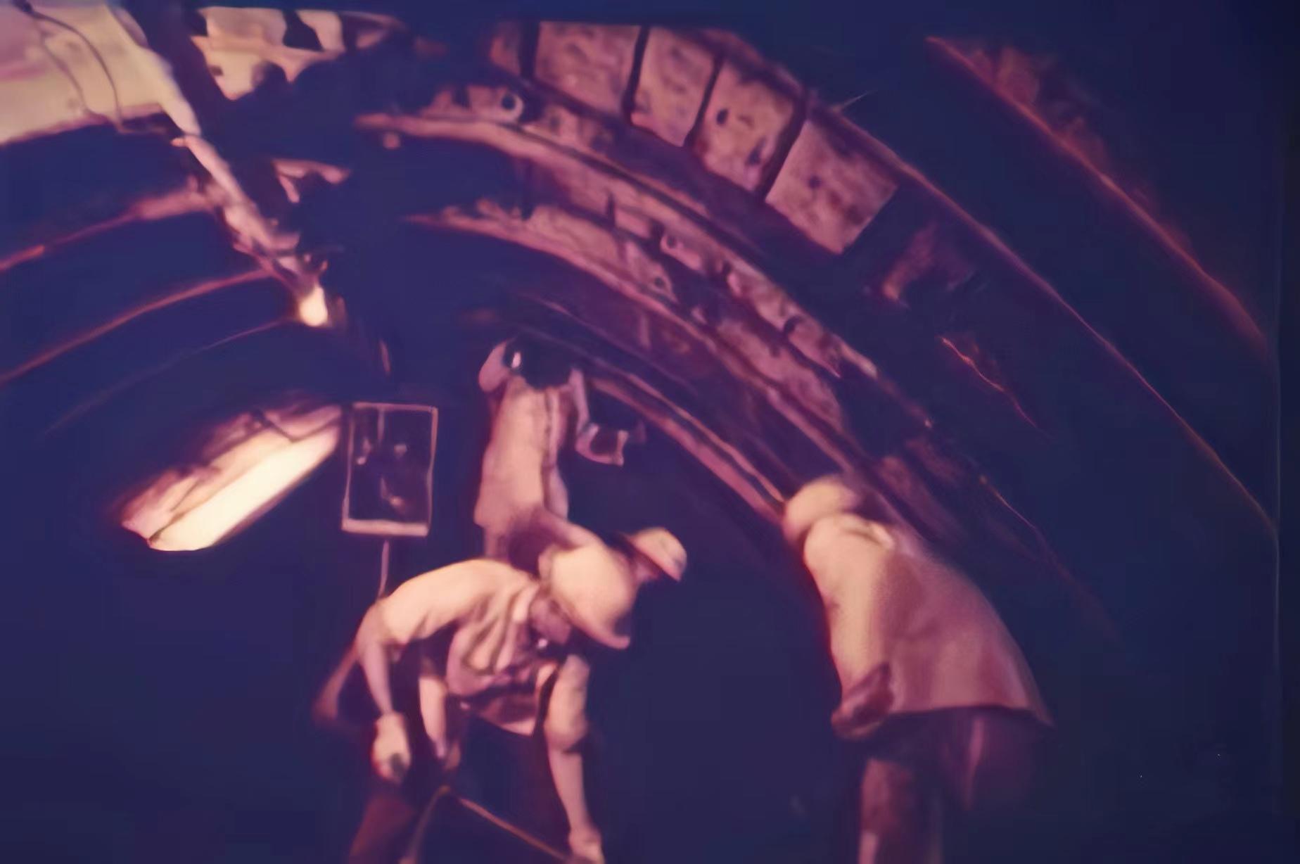 成昆线上的同胞兄弟连