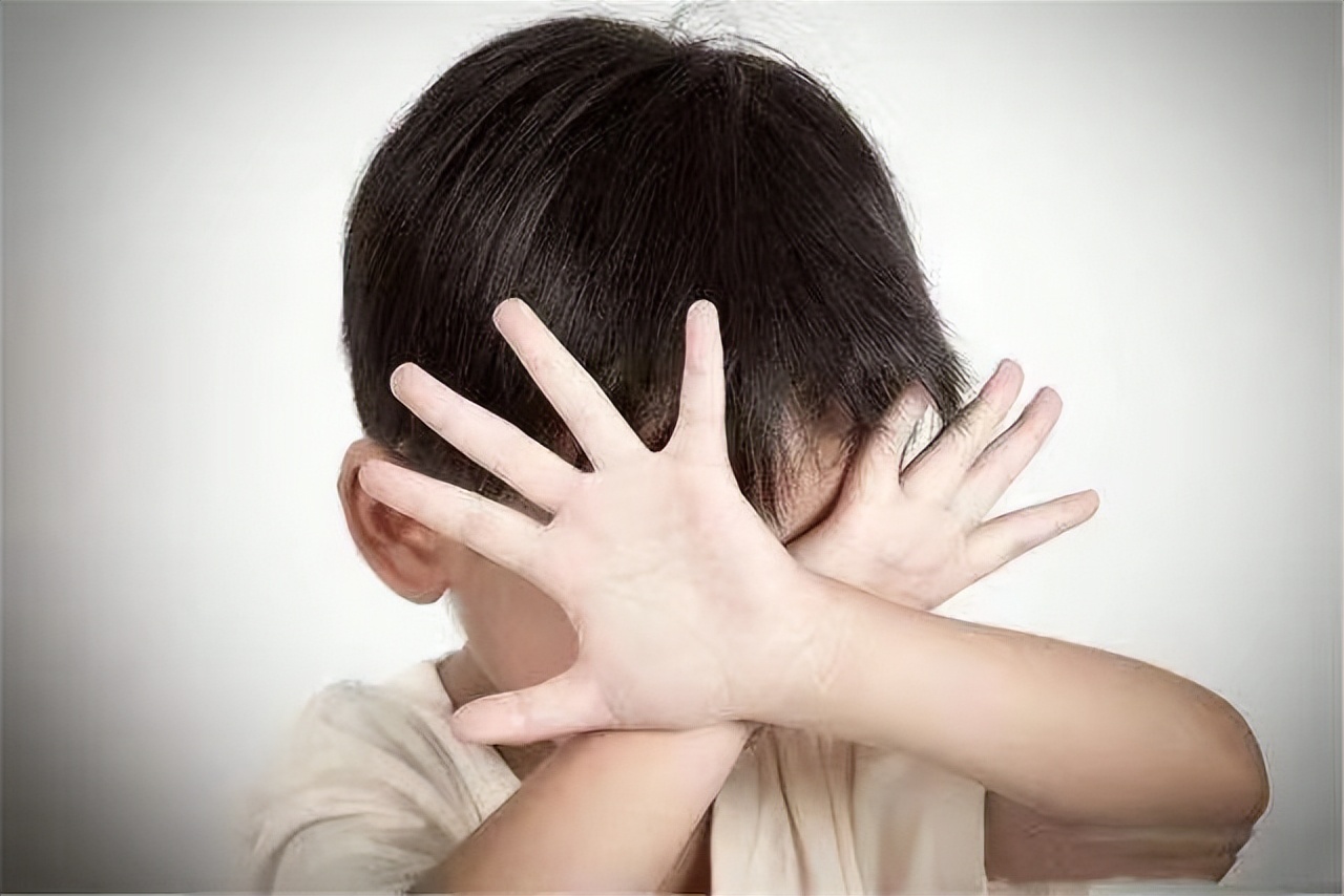 怎么消除孩子怕鬼的心理,怎样克服孩子怕鬼的心理