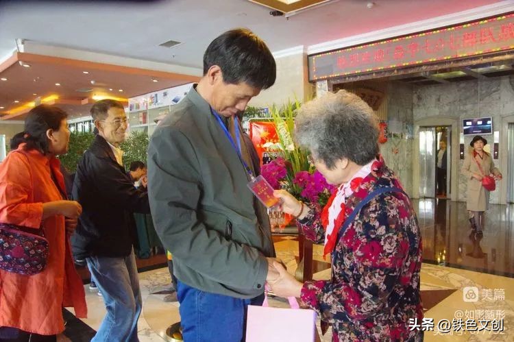 八一五二九部队老兵联谊会,老兵聚会不减当年