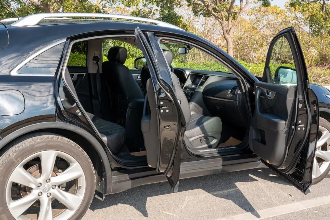 二手英菲尼迪fx35顶配七万公里,买二手09款英菲尼迪fx35十大忠告