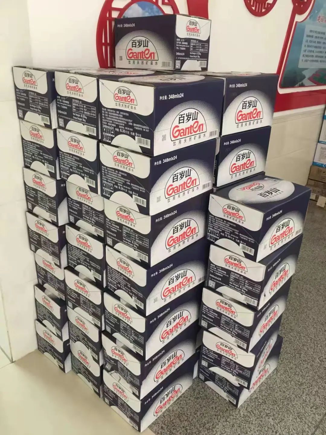 捐赠爱心灶,捐赠爱心物资为战疫注入温暖力量