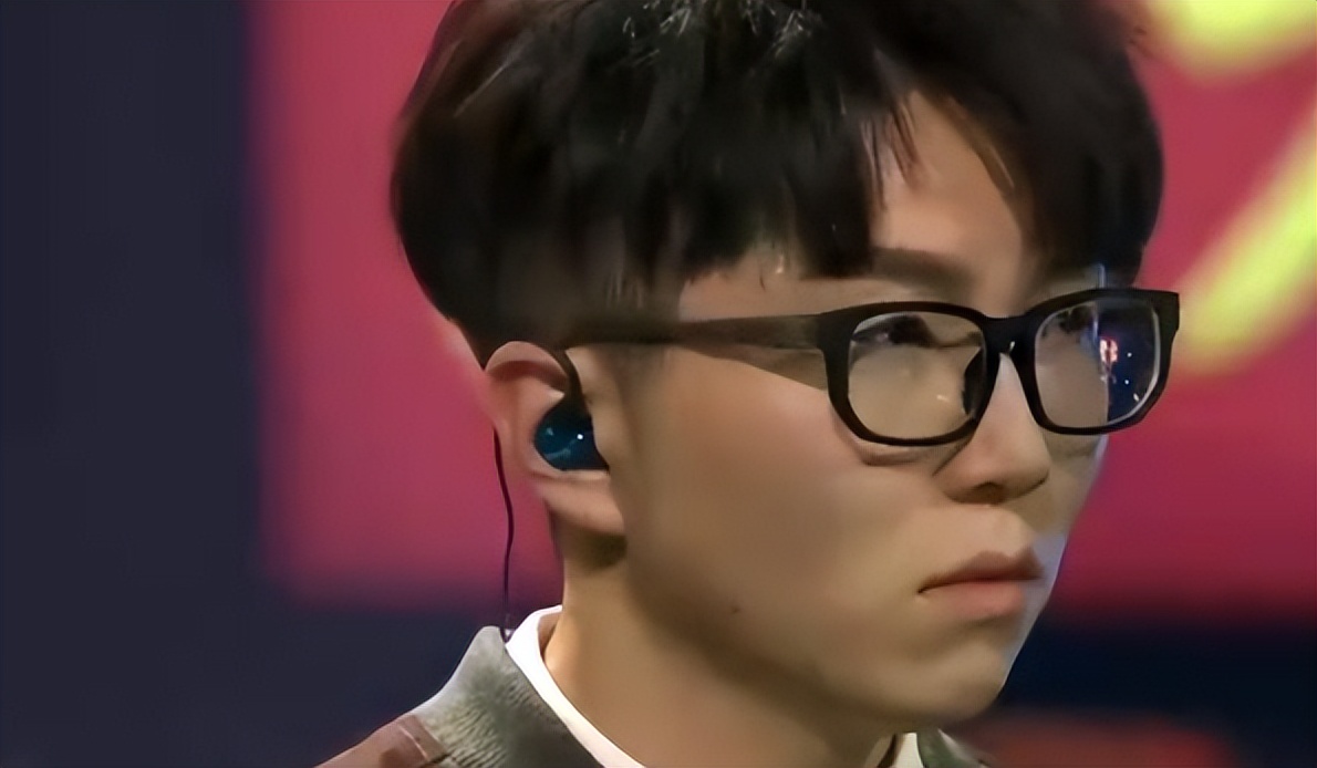 毛不易薛之谦怼人名场面合集,薛之谦毛不易才华战胜资本的故事