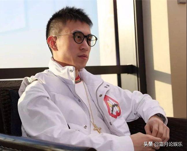 王思聪跟秦奋同款表,戴王思聪同款千万手表