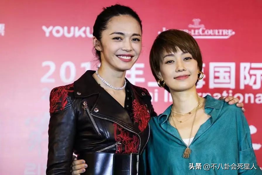 40岁秦海璐和刘涛对比,秦海璐刘涛合影照