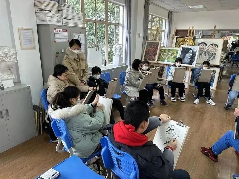 周末的快乐回来啦！徐汇区青少年活动中心线下开学，沉浸式体验