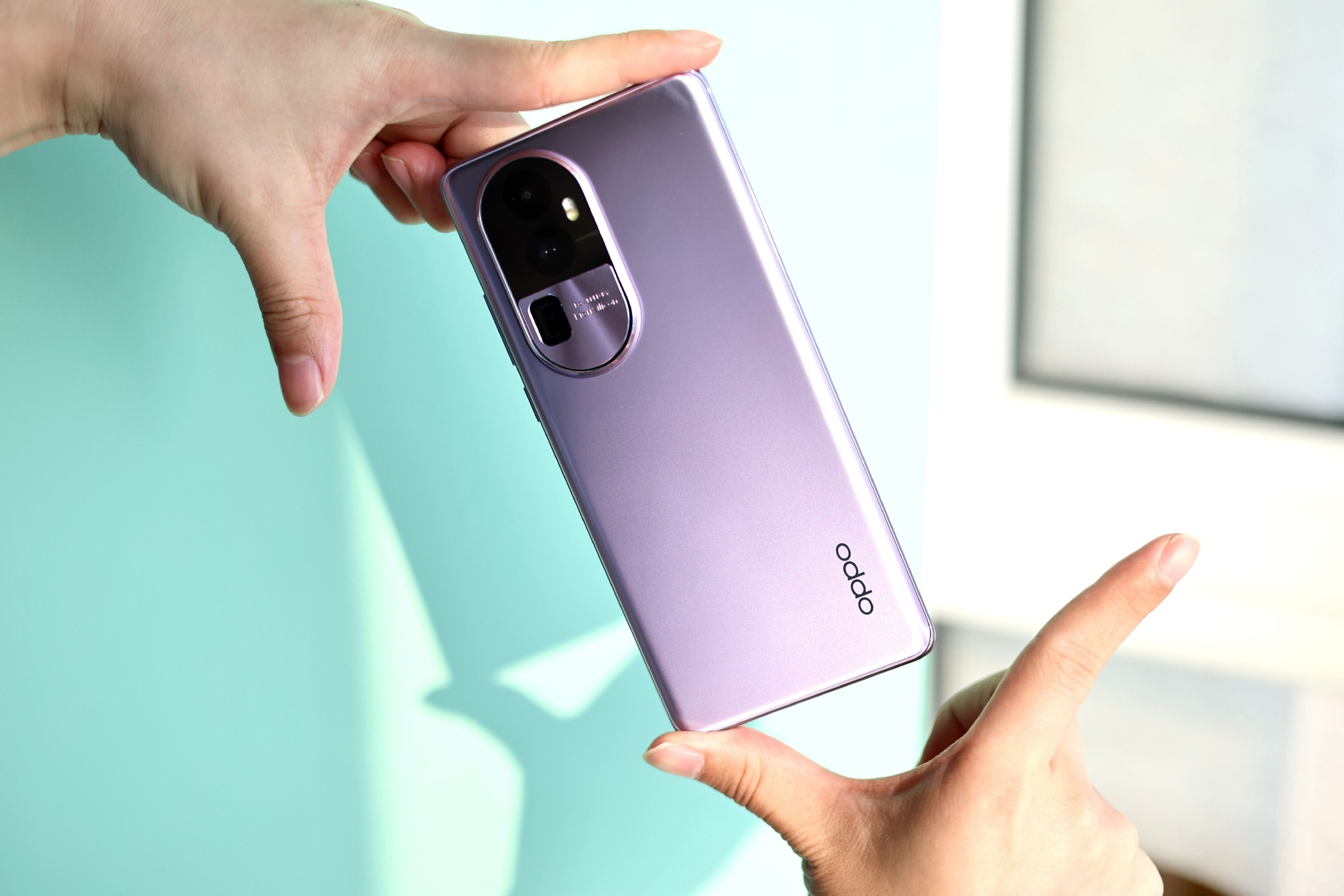 荣耀90和opporeno10哪个更值得买,opporeno10与荣耀90对比