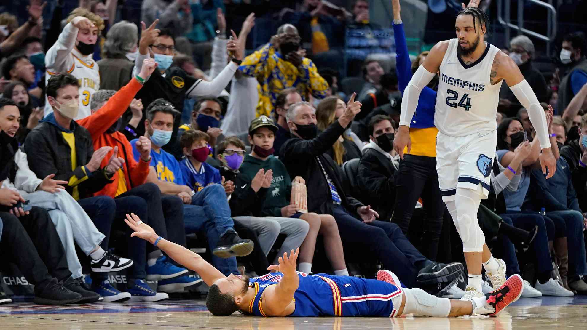 昨日NBA搞笑神评论，隔壁勇蜜欢天喜地，我却在我湖这里痛哭流涕