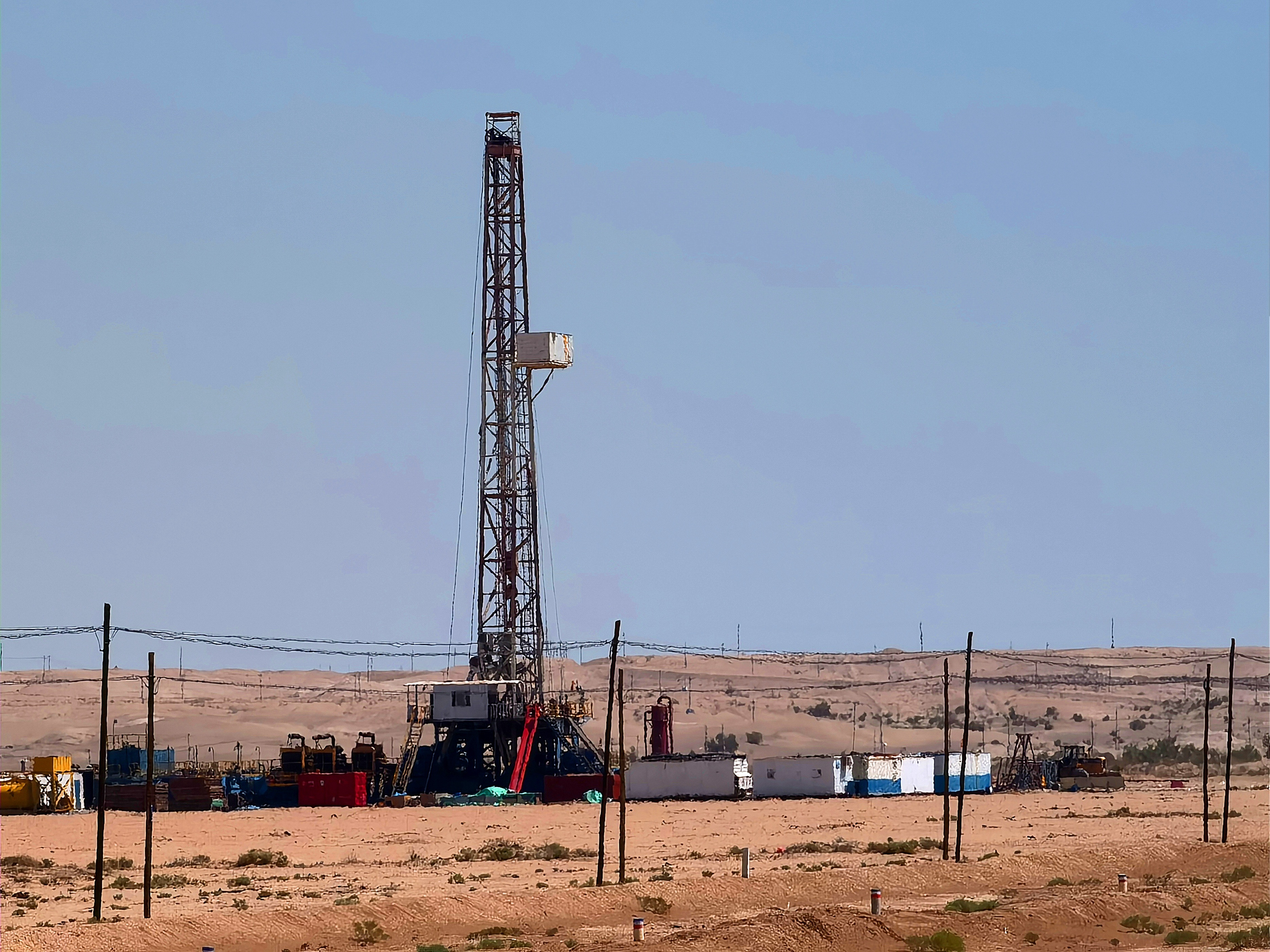 *疆新**十日6：与魔共舞，携鬼同歌