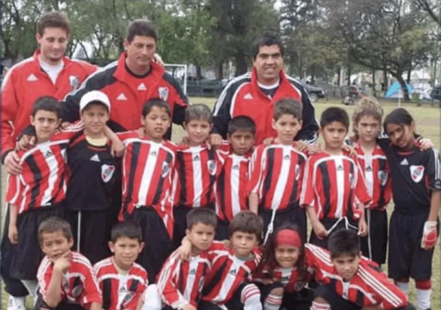 世界杯梅西赢了荷兰的采访,梅西世界杯淘汰赛回放