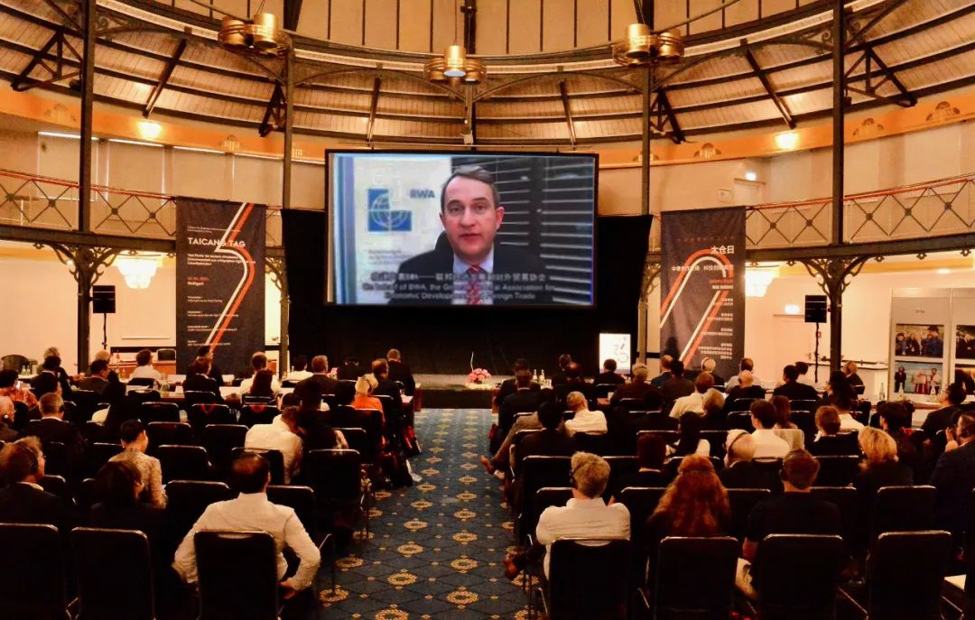 “太仓日”重返德国斯图加特，对德合作三十而立再出发！