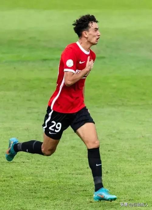 国足最有潜力的前锋,最有潜力的国足年轻球员