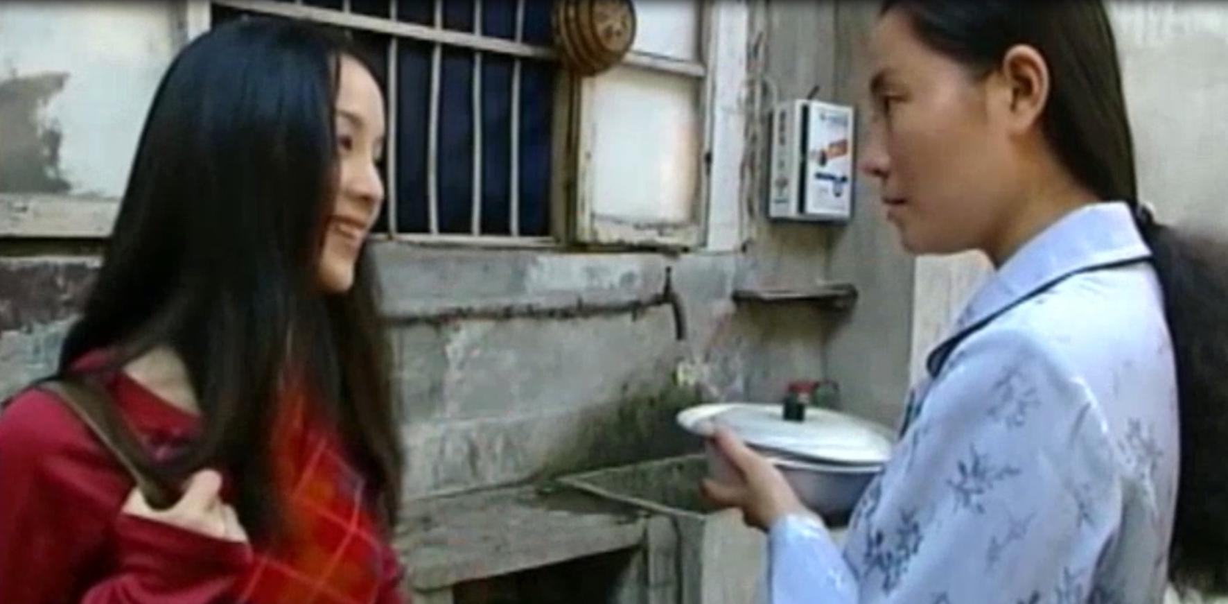 人性与欲望交织的*理片伦**，丈夫抛弃糟糠之妻，结局让他后悔万分