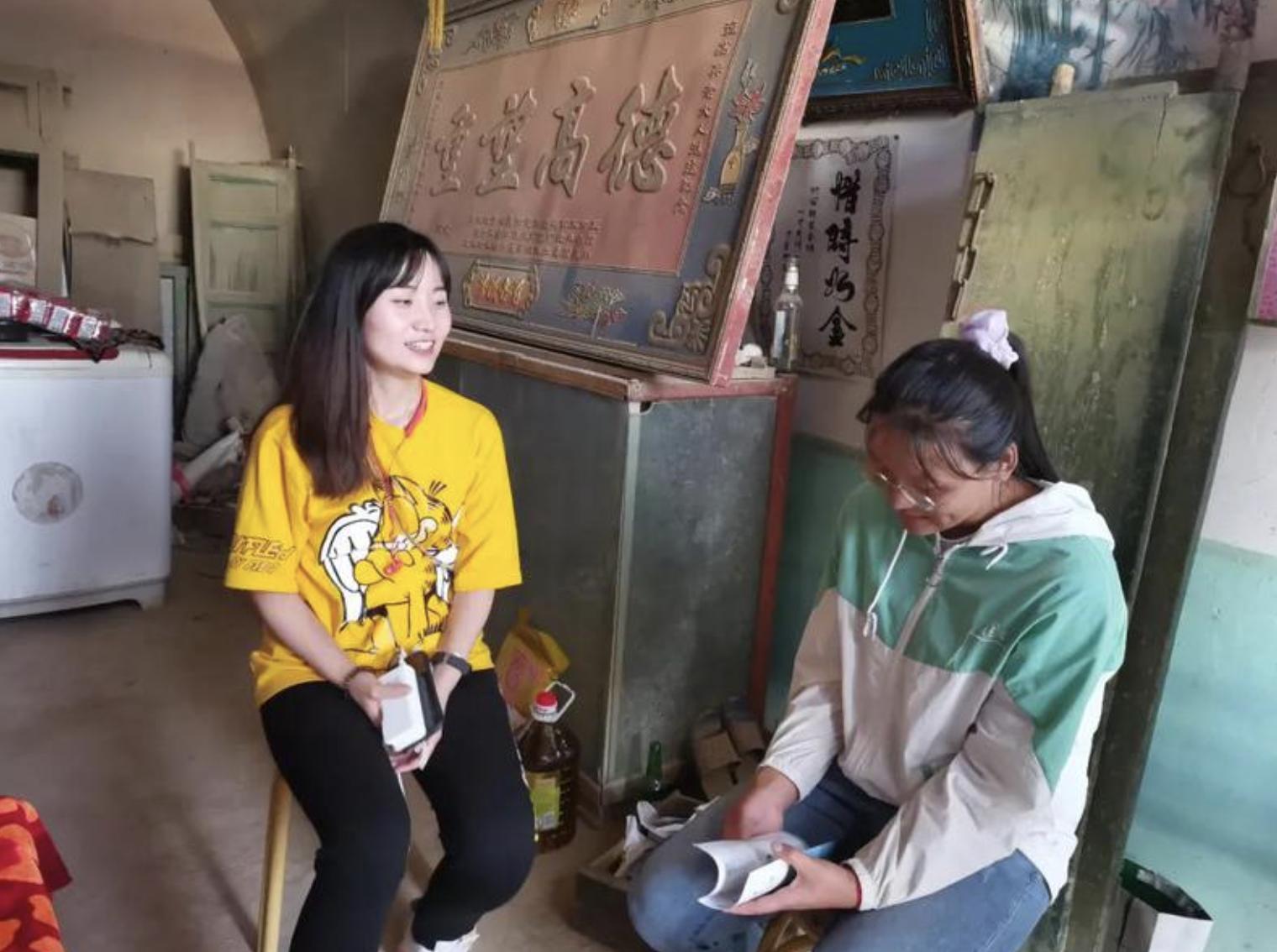 贫困生买iphone合理吗,大学生拿苹果手机有弊端吗