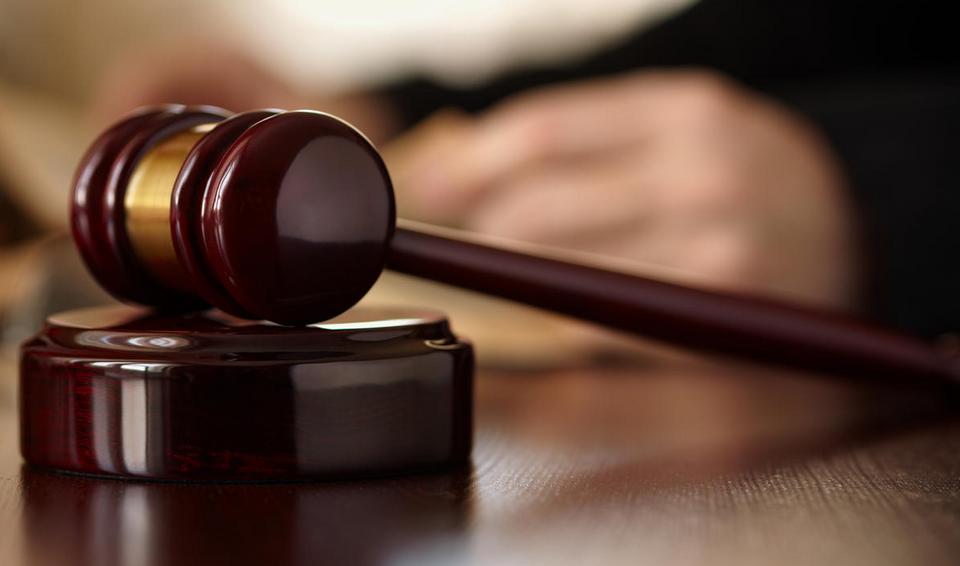 美国性侵丑闻案,美国女警性侵犯案