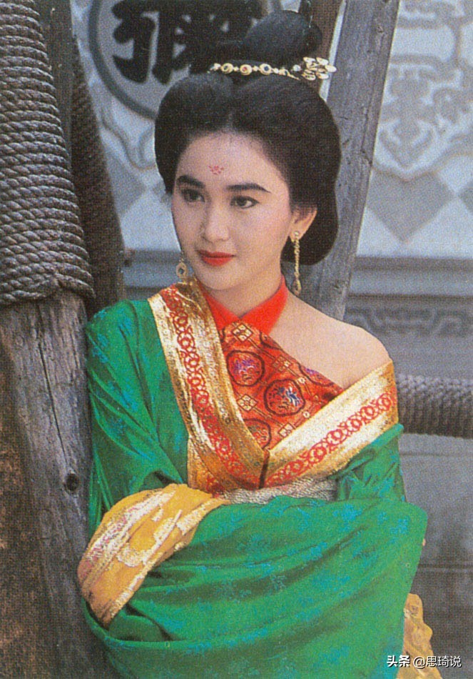 温碧霞拍过哪些惊艳戏份,温碧霞拍封神榜时年龄