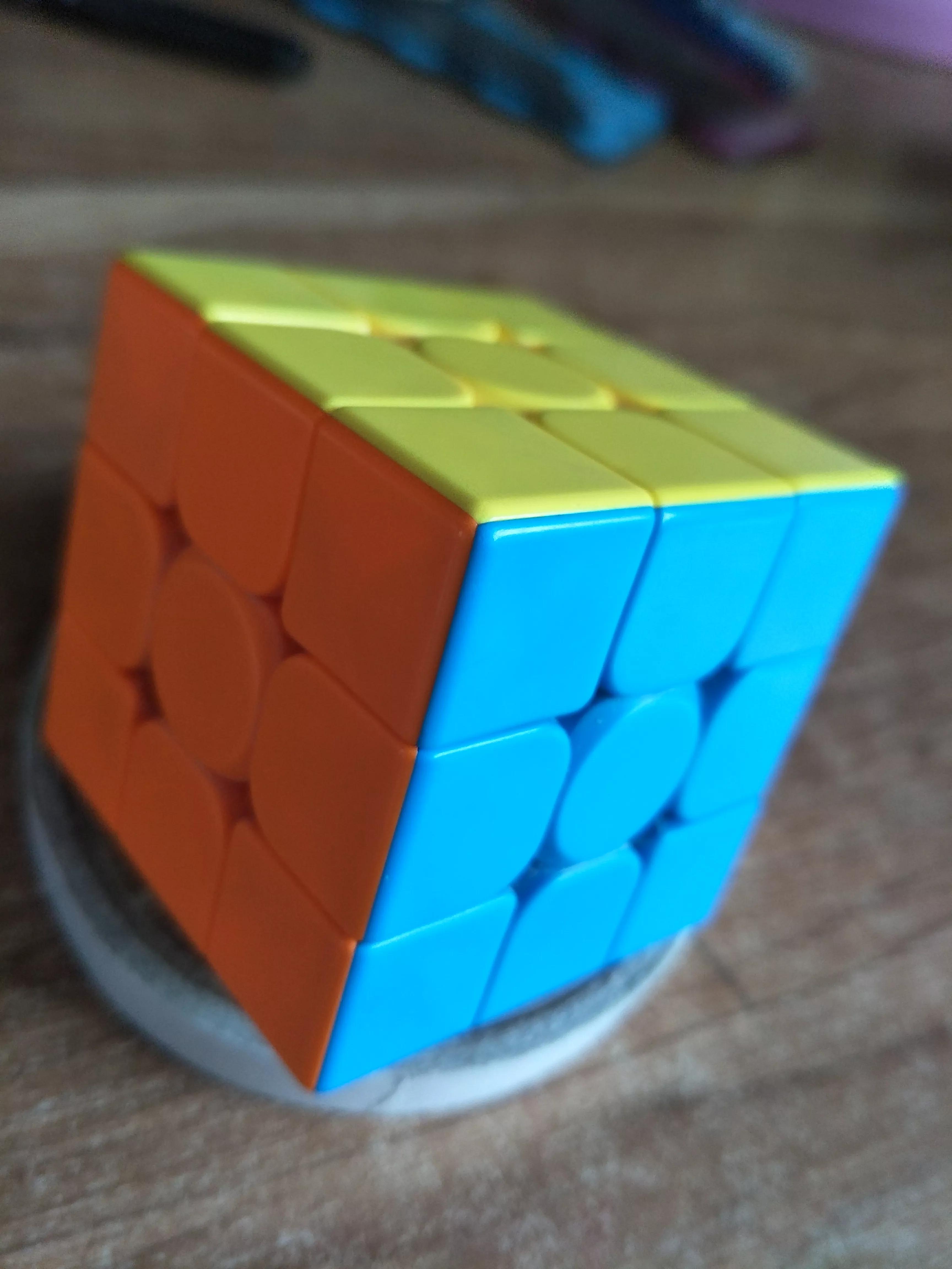 不记公式玩魔方的方法,魔方小站10秒复原三阶魔方公式