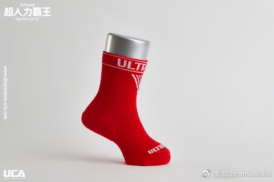 「奥盟代购」奥特曼亲子足球保卫战