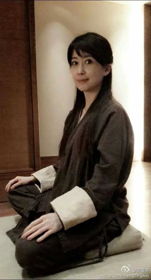 37岁女星爆料前夫出轨,女明星出轨前夫再爆料