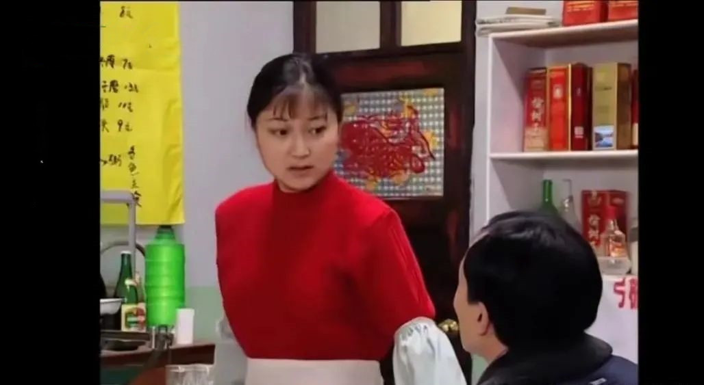 《东北一家人》20年,演员差距悬殊,2位配角离世,小龙套成大腕