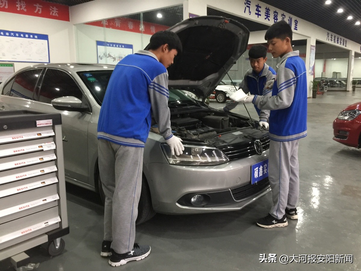 安阳这十年丨秉匠心筑梦职教飞凤岗桃李飘香——汤阴县职业技术教育中心跨越发展纪实